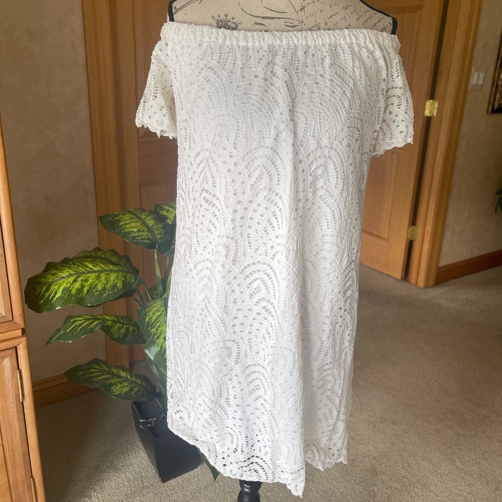 chinese dress ladies Amazon.com: Lilly Pulitzer Vestido con ojales Hazelanne de manga 3/4,  Resort White Funflower